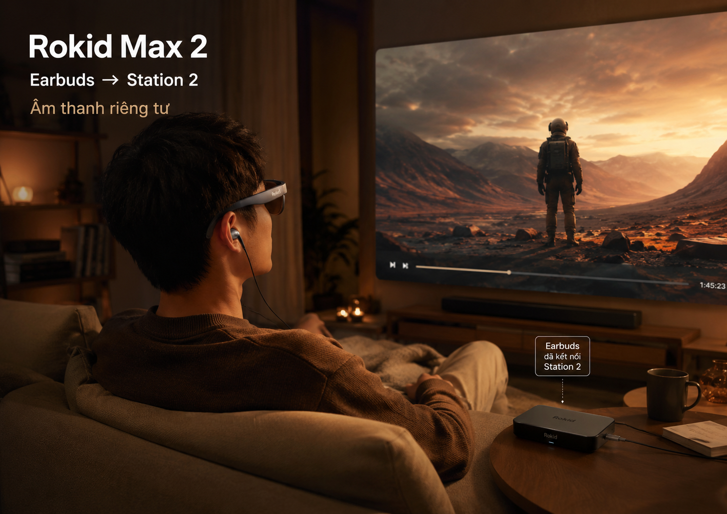 Người dùng Rokid Max 2 nghe âm thanh bằng earbuds được ghép Bluetooth với Station 2.